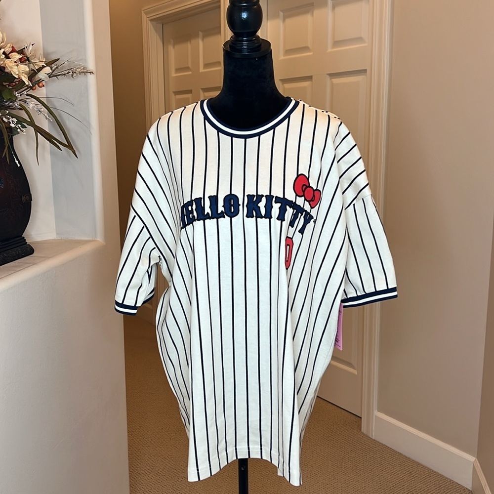 Hello Kitty Baseball‎ Jersey